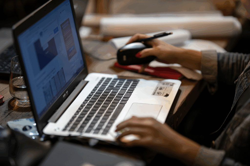 Licensed vs Unlicensed Money Lenders in Singapore: What You Need to Know