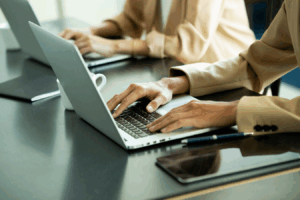 Licensed vs Unlicensed Money Lenders in Singapore: What You Need to Know